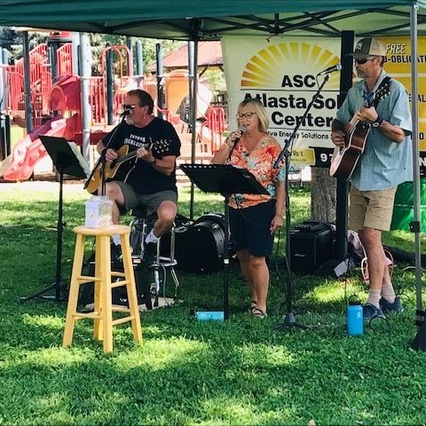 Ridgway Farmers Market band